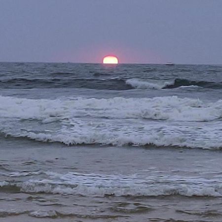 Spectrum Hub Beach Side Studio Apartment - Candolim - Goa Exteriör bild
