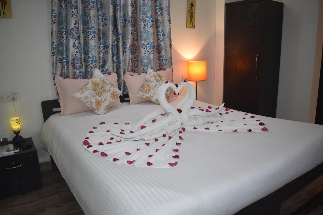Spectrum Hub Beach Side Studio Apartment - Candolim - Goa Exteriör bild