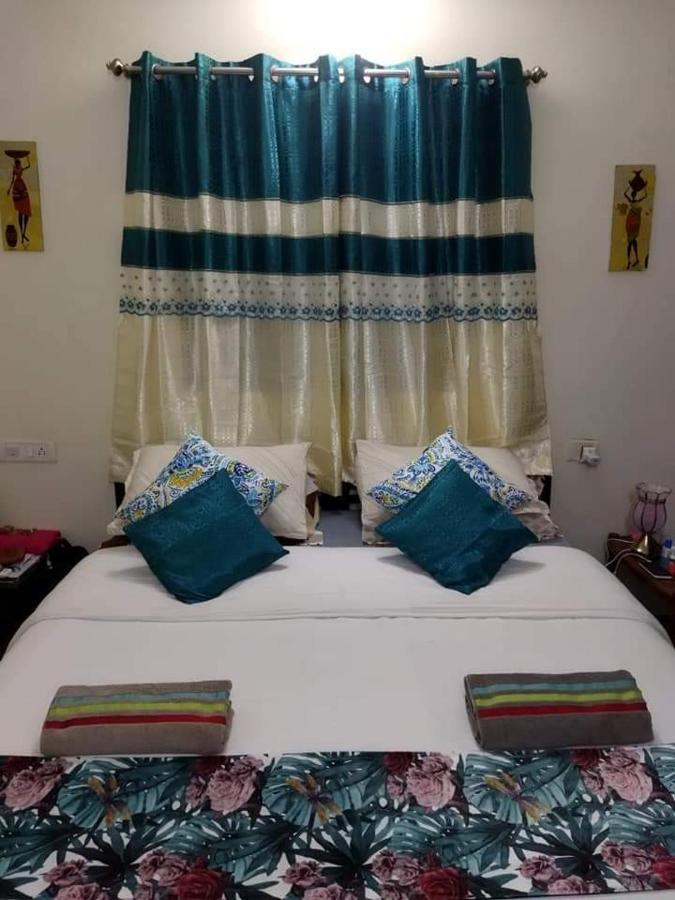 Spectrum Hub Beach Side Studio Apartment - Candolim - Goa Exteriör bild